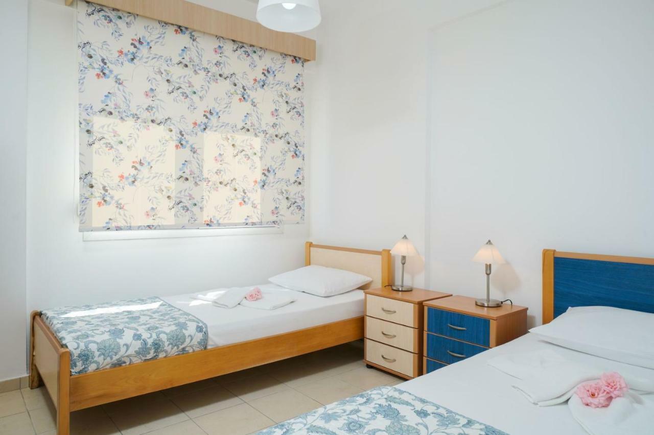 L&K Apartment Golden Beach Chrisi Ammoudia Esterno foto